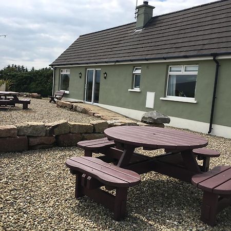 Causeway Coast Country Cottage, Pet-Friendly 밸리캐슬 외부 사진
