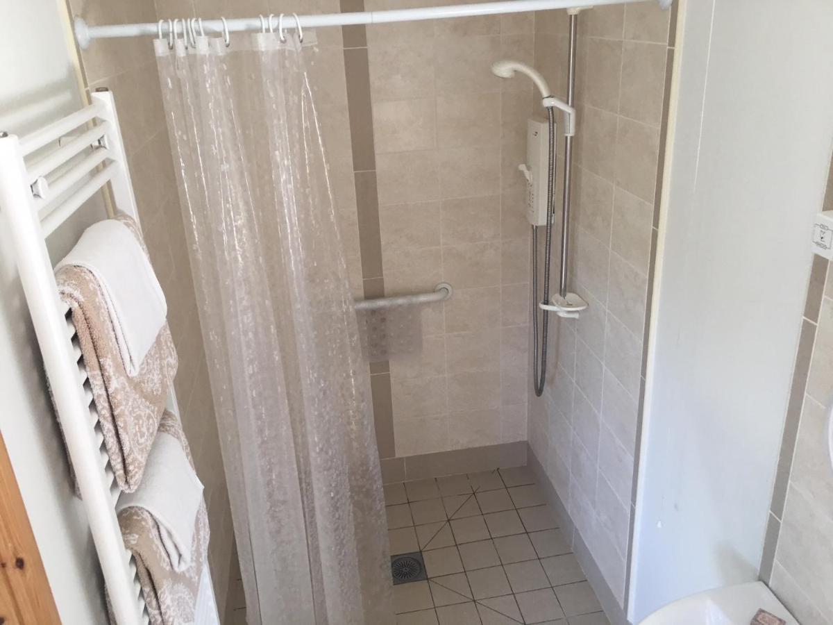 Causeway Coast Country Cottage, Pet-Friendly 밸리캐슬 외부 사진